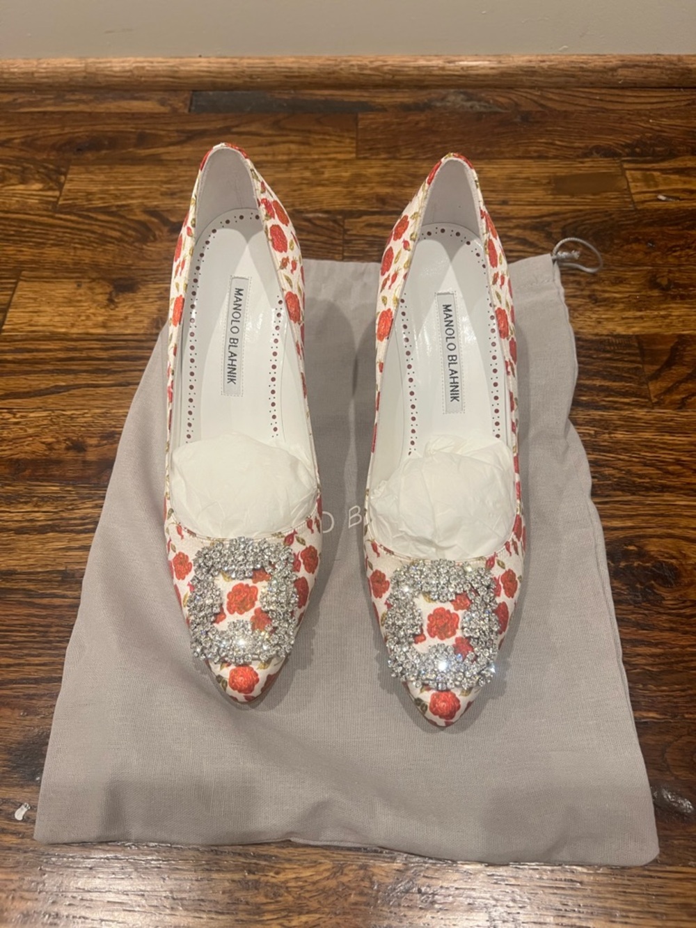 Manolo Blahnik White Pumps with Red Floral Print and Crystal Buckle